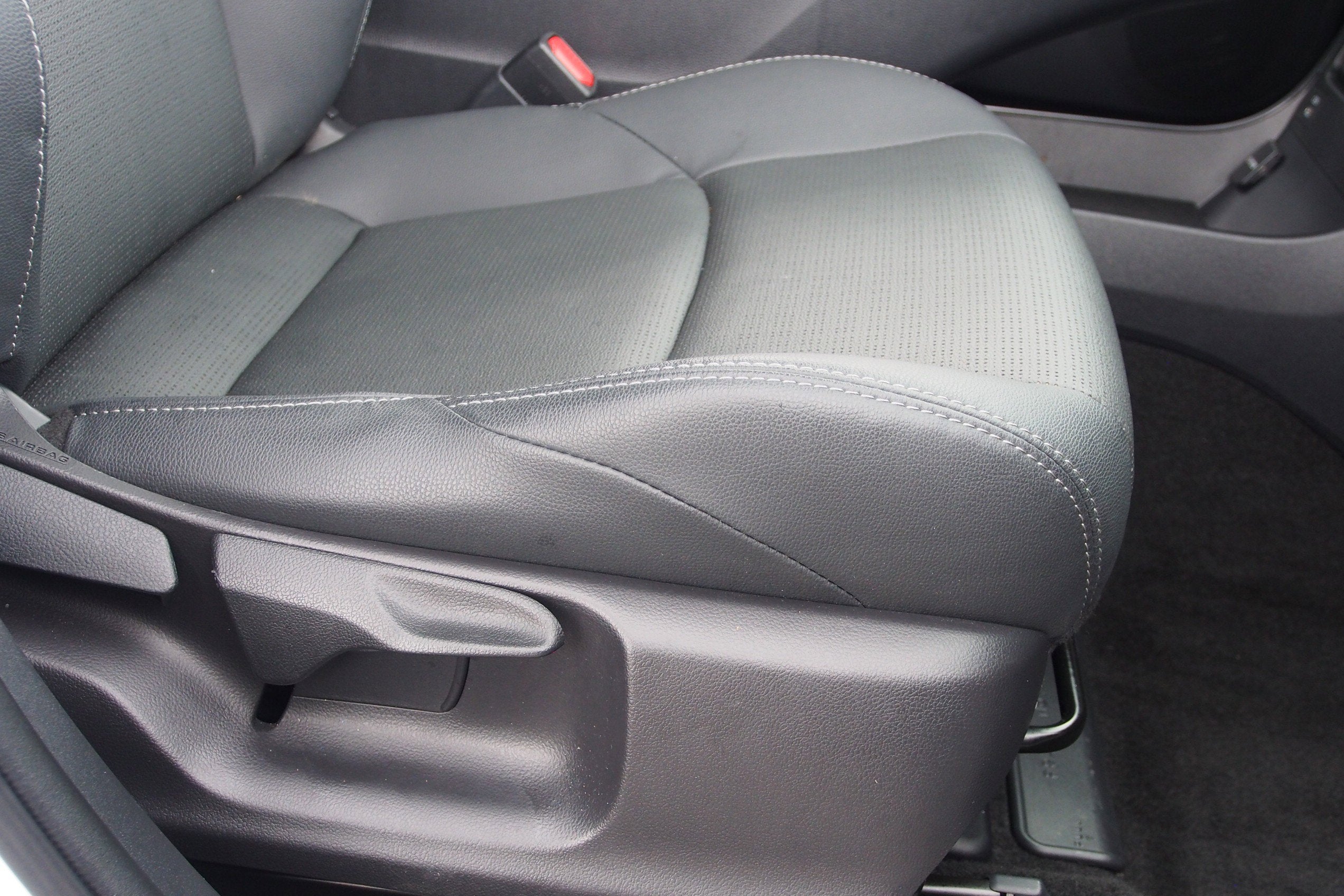 2023 Toyota bZ4X Limited