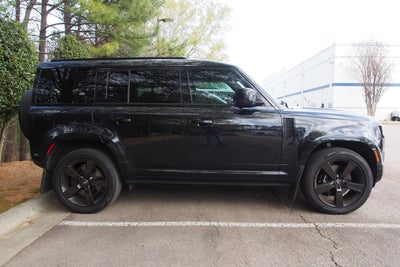 2024 Land Rover Defender V8