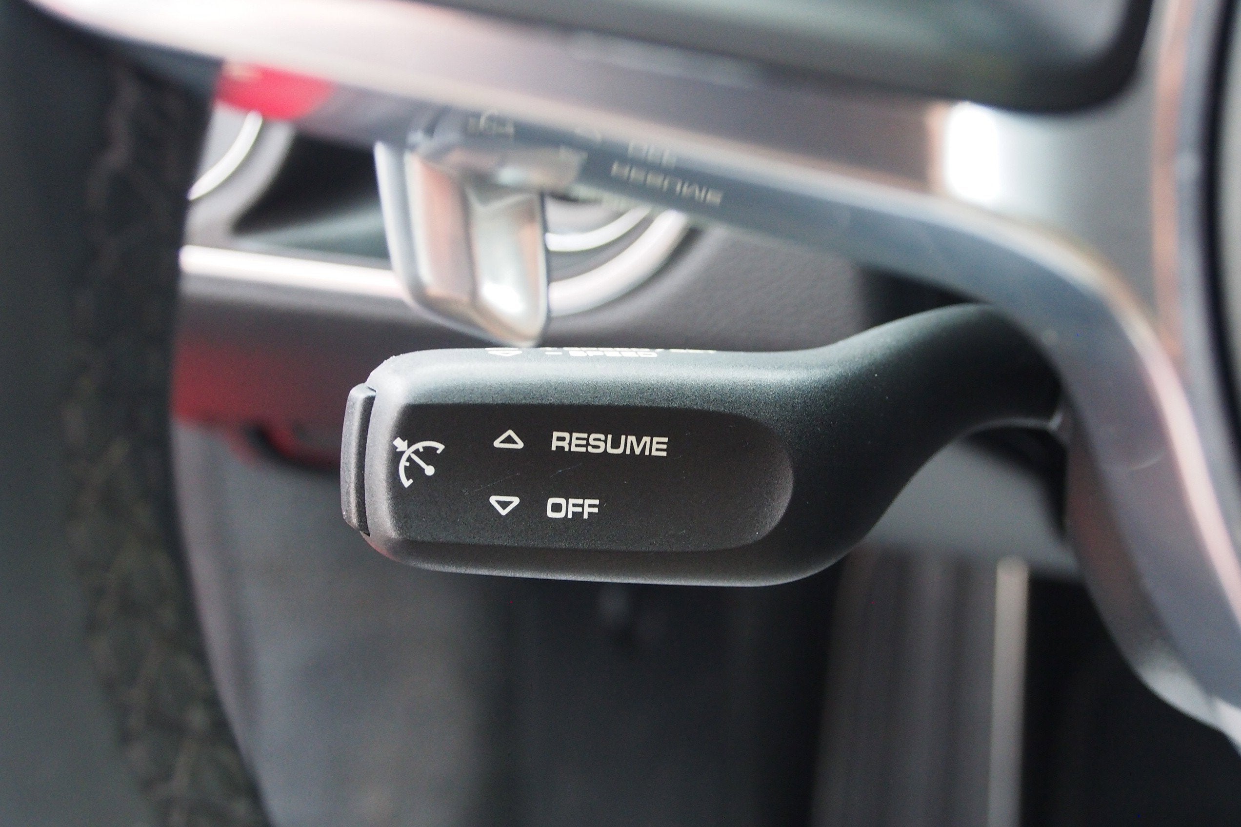 2019 Porsche 718 Cayman Base