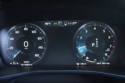 2020 Volvo XC40 Momentum