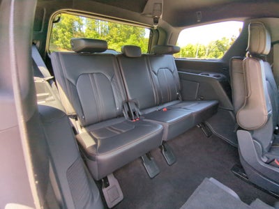 2022 Ford Expedition Platinum