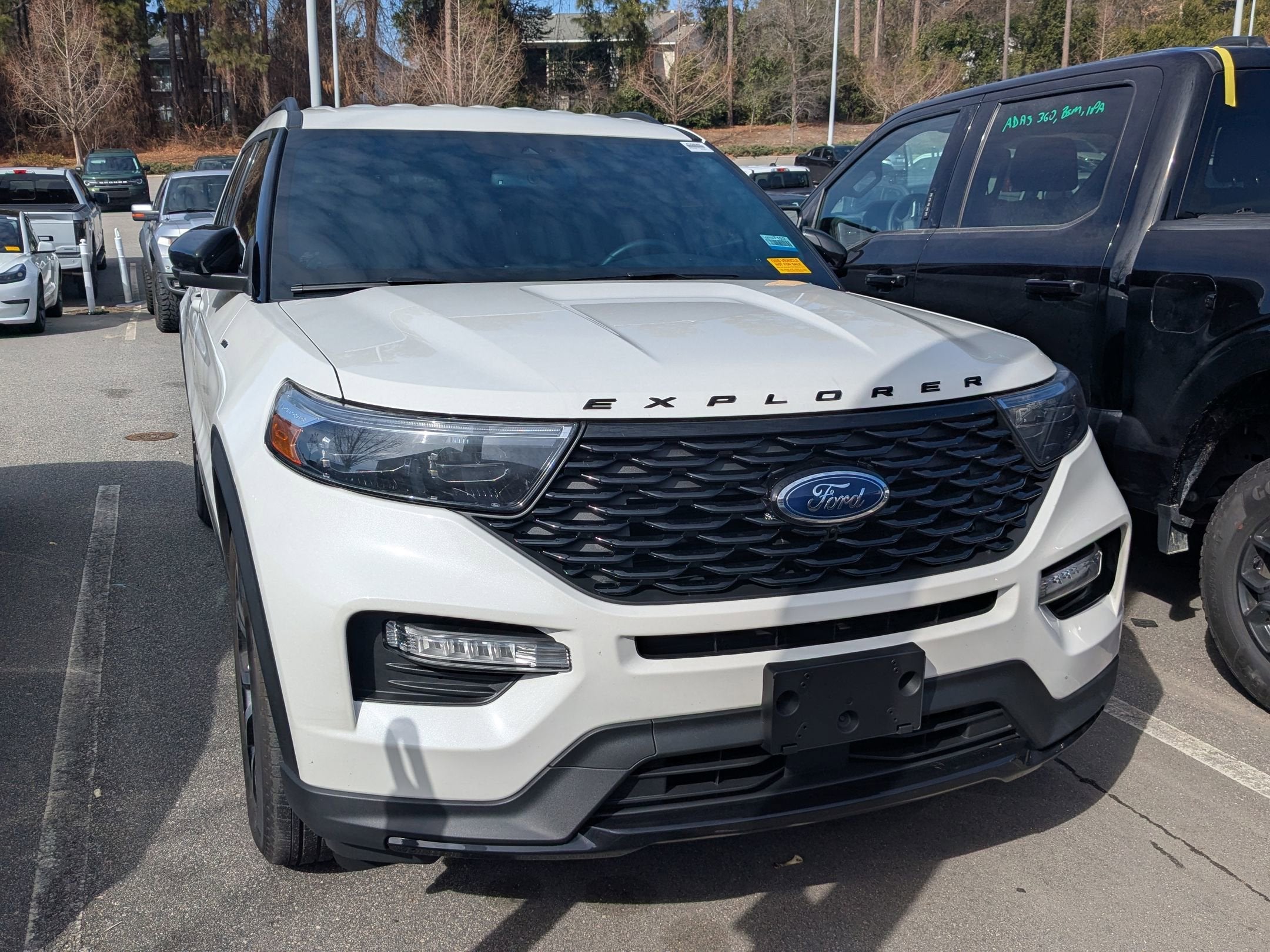 2022 Ford Explorer ST-Line