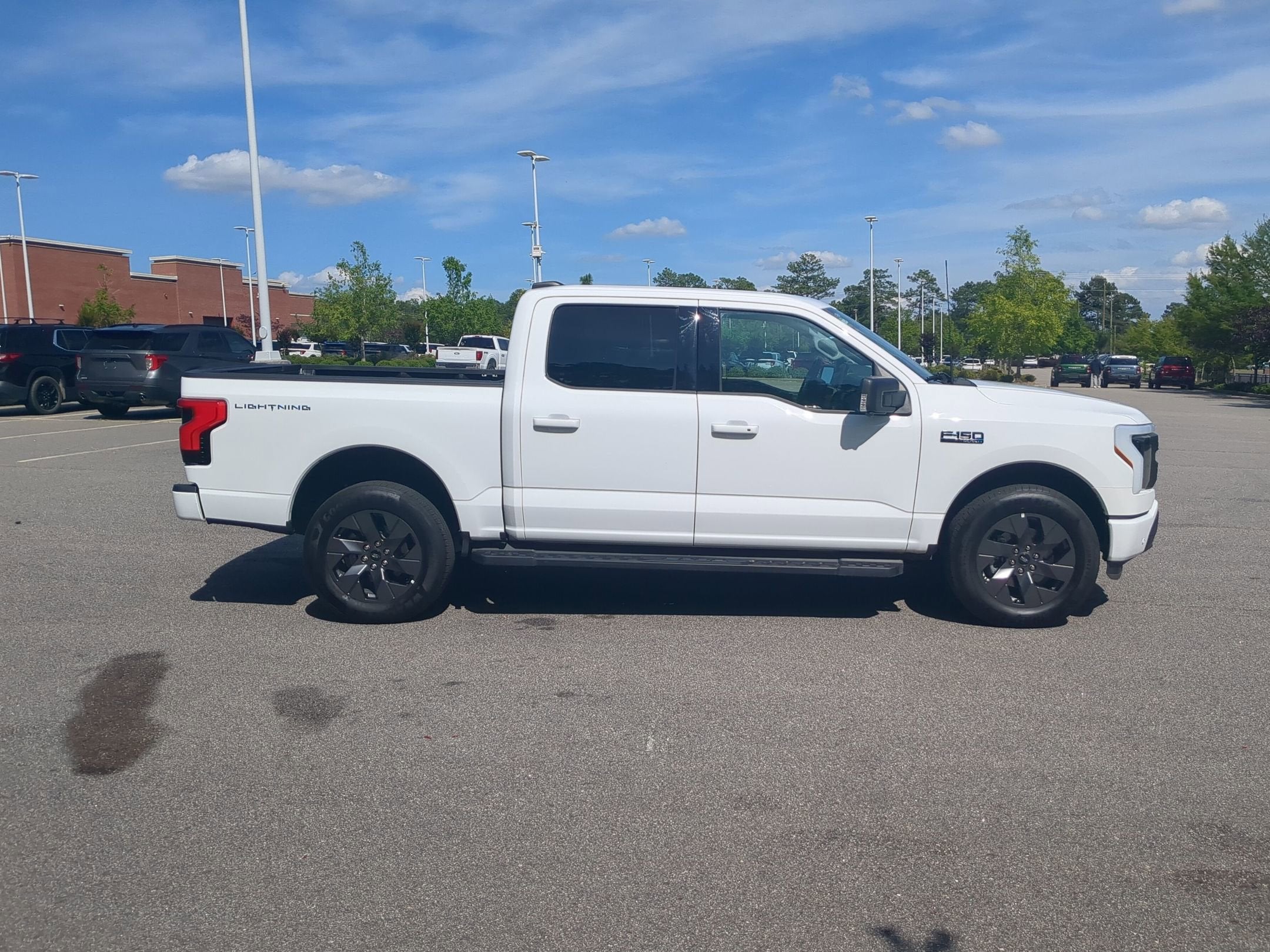 2024 Ford F-150 Lightning Flash