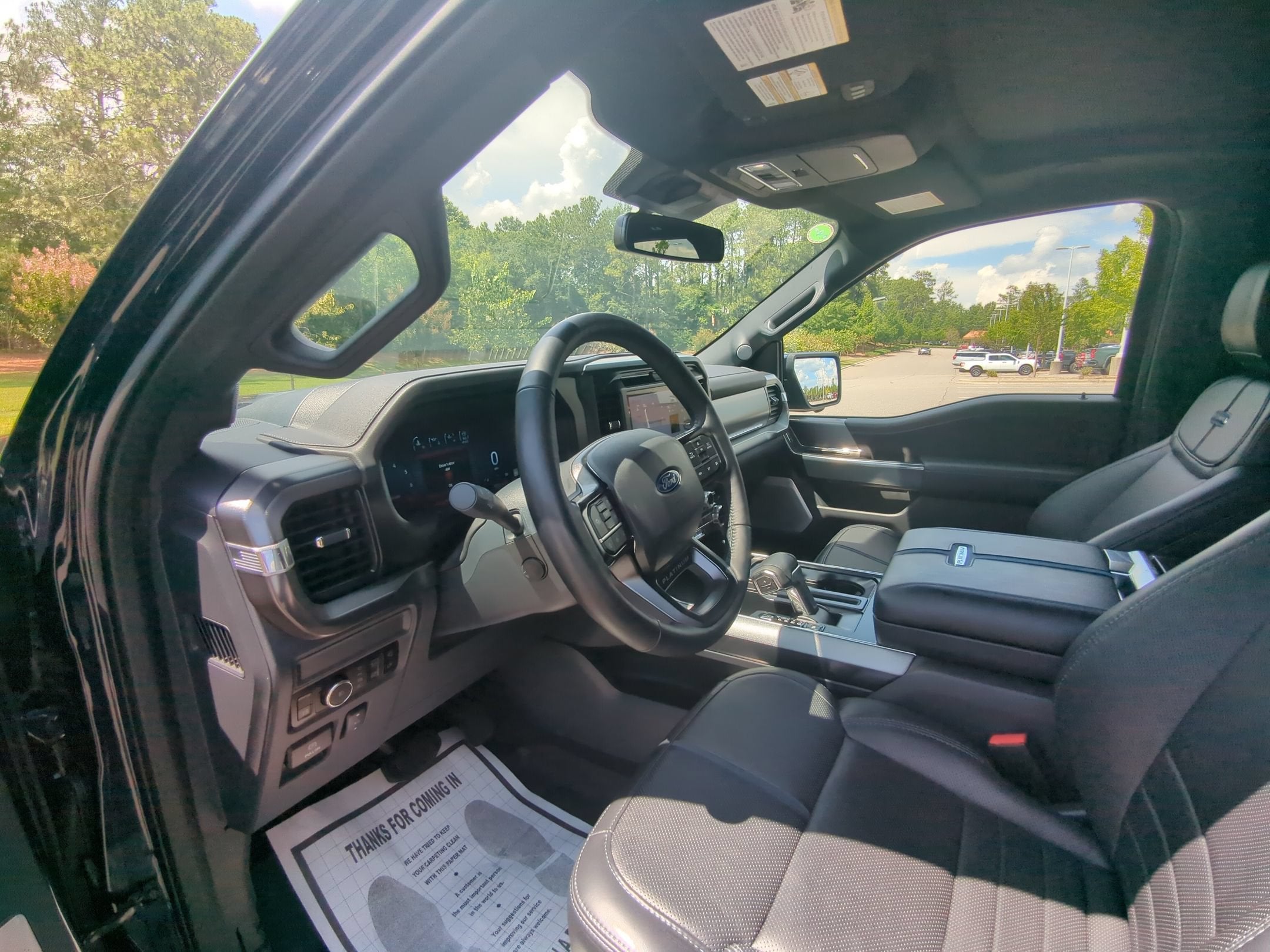 2025 Ford F-150 Platinum