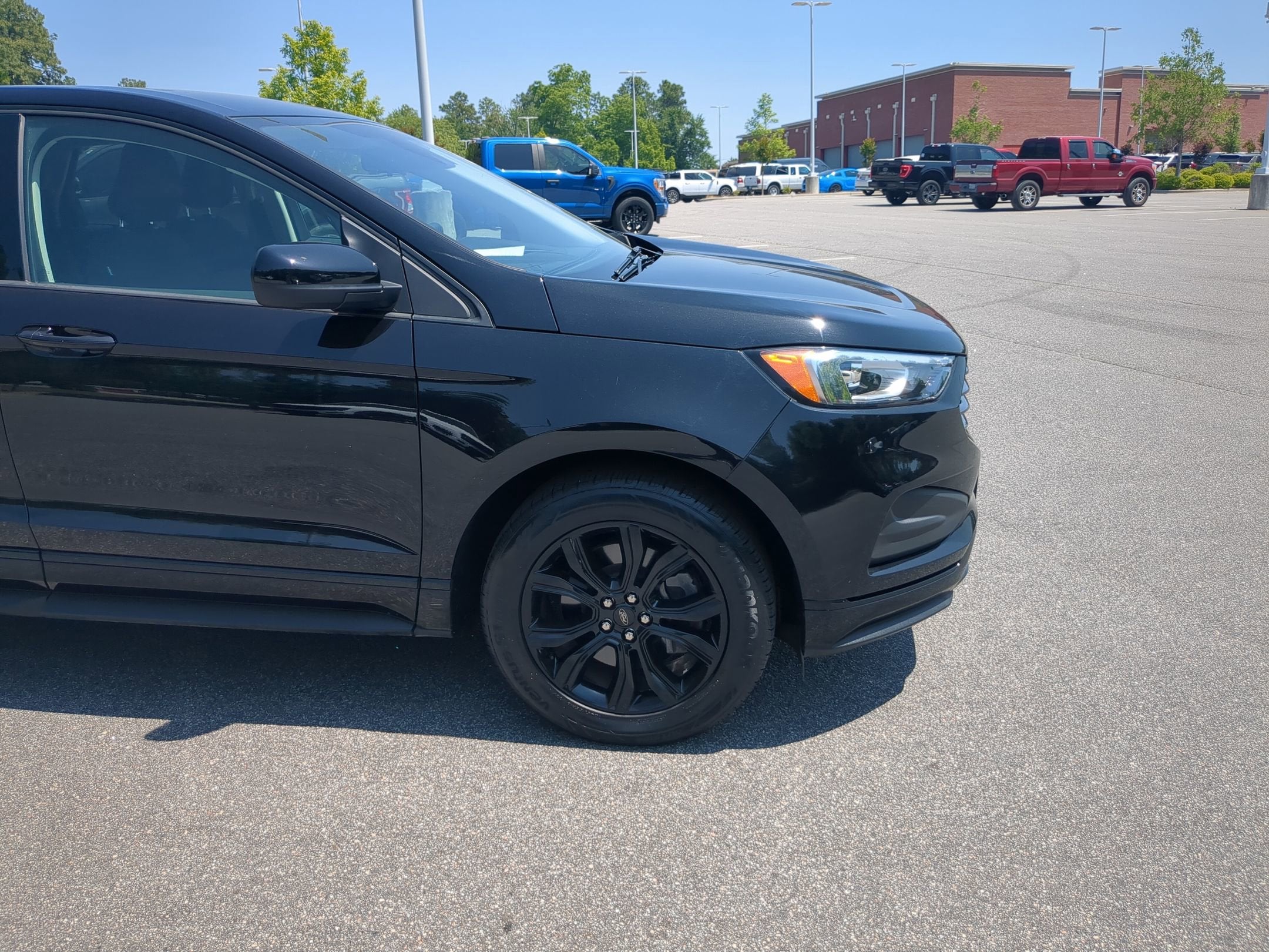 2022 Ford Edge SE
