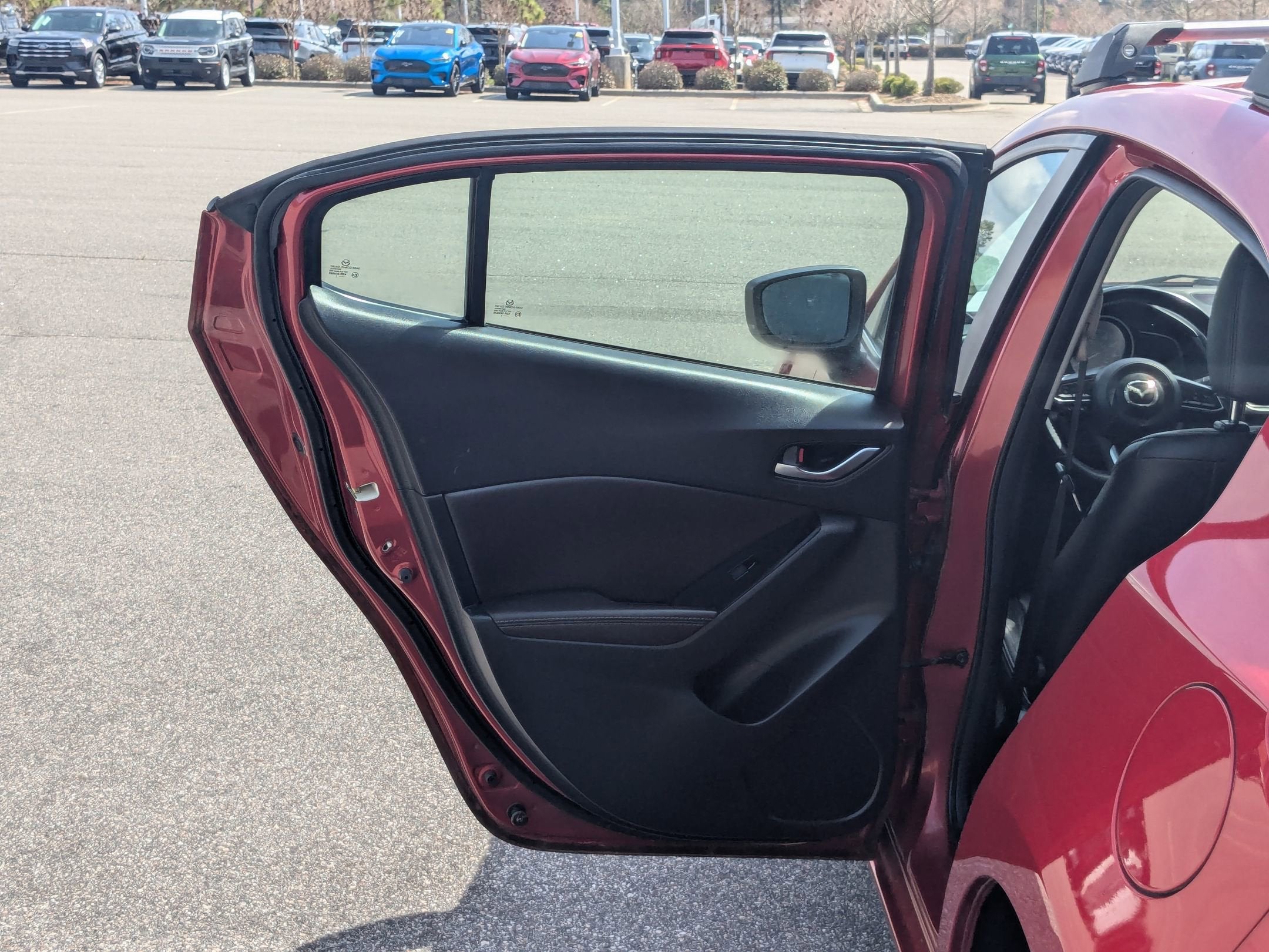 2017 Mazda Mazda3 5-Door Touring 2.5