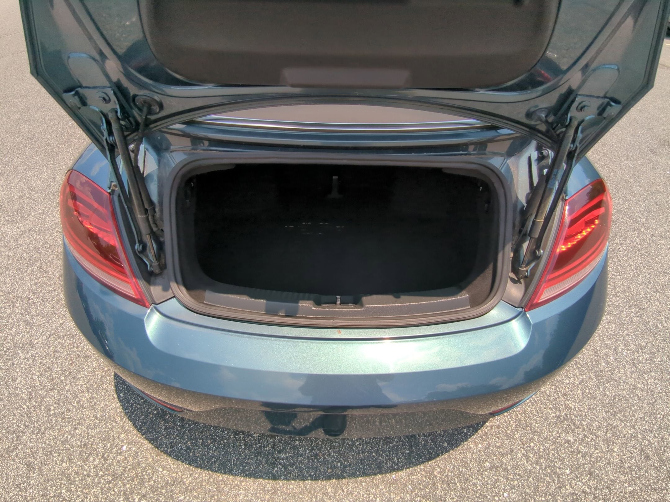 2018 Volkswagen Beetle Convertible Coast