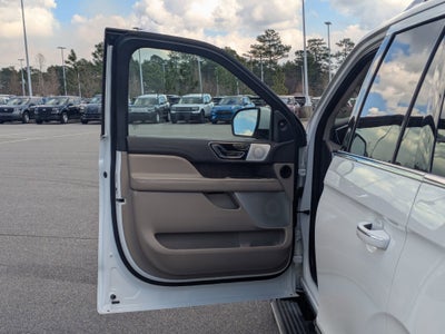 2022 Lincoln Navigator Reserve