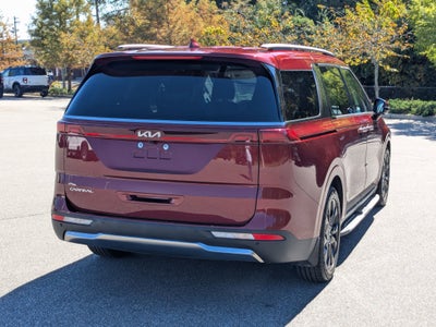2023 Kia Carnival SX