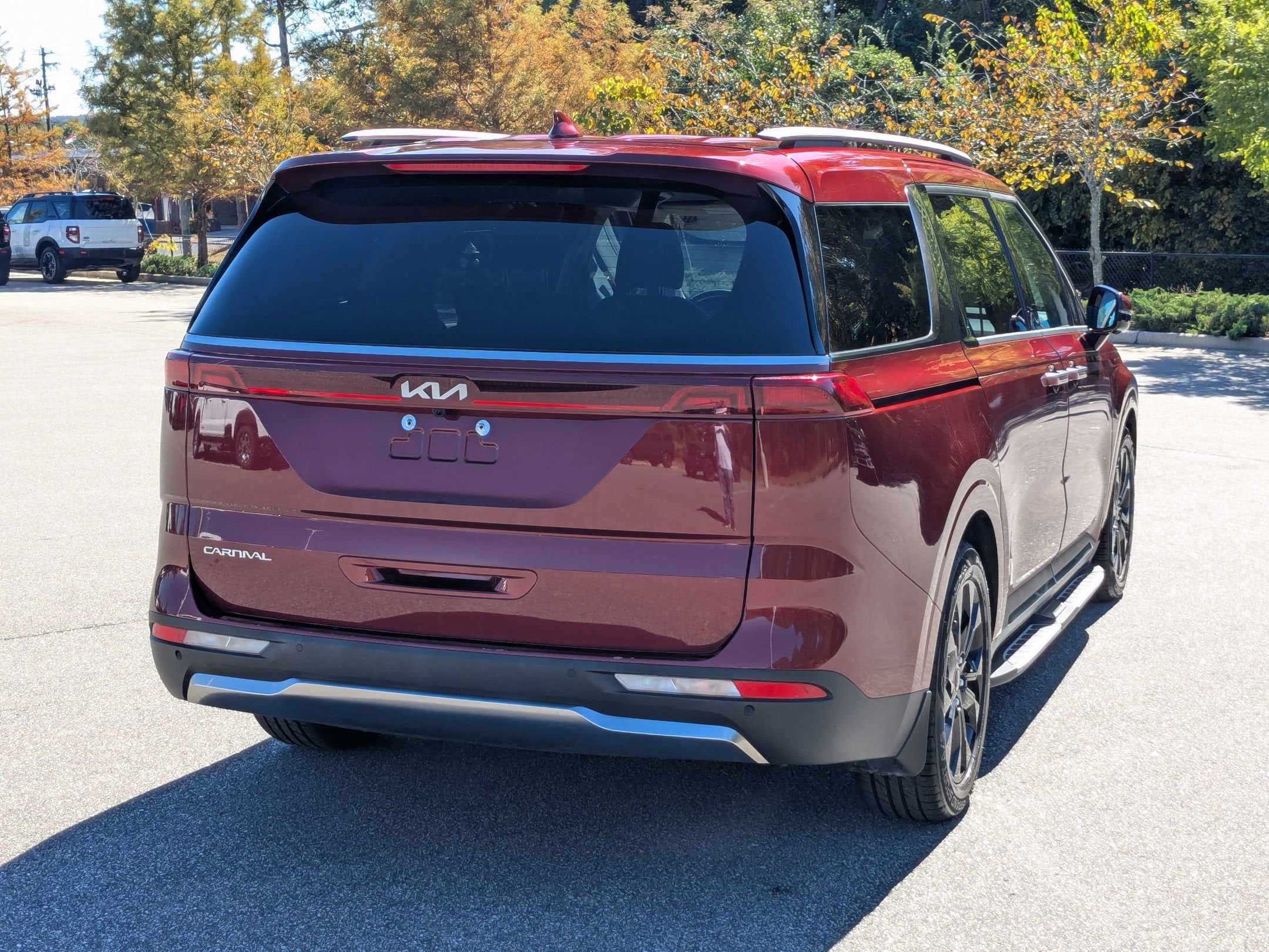 2023 Kia Carnival SX