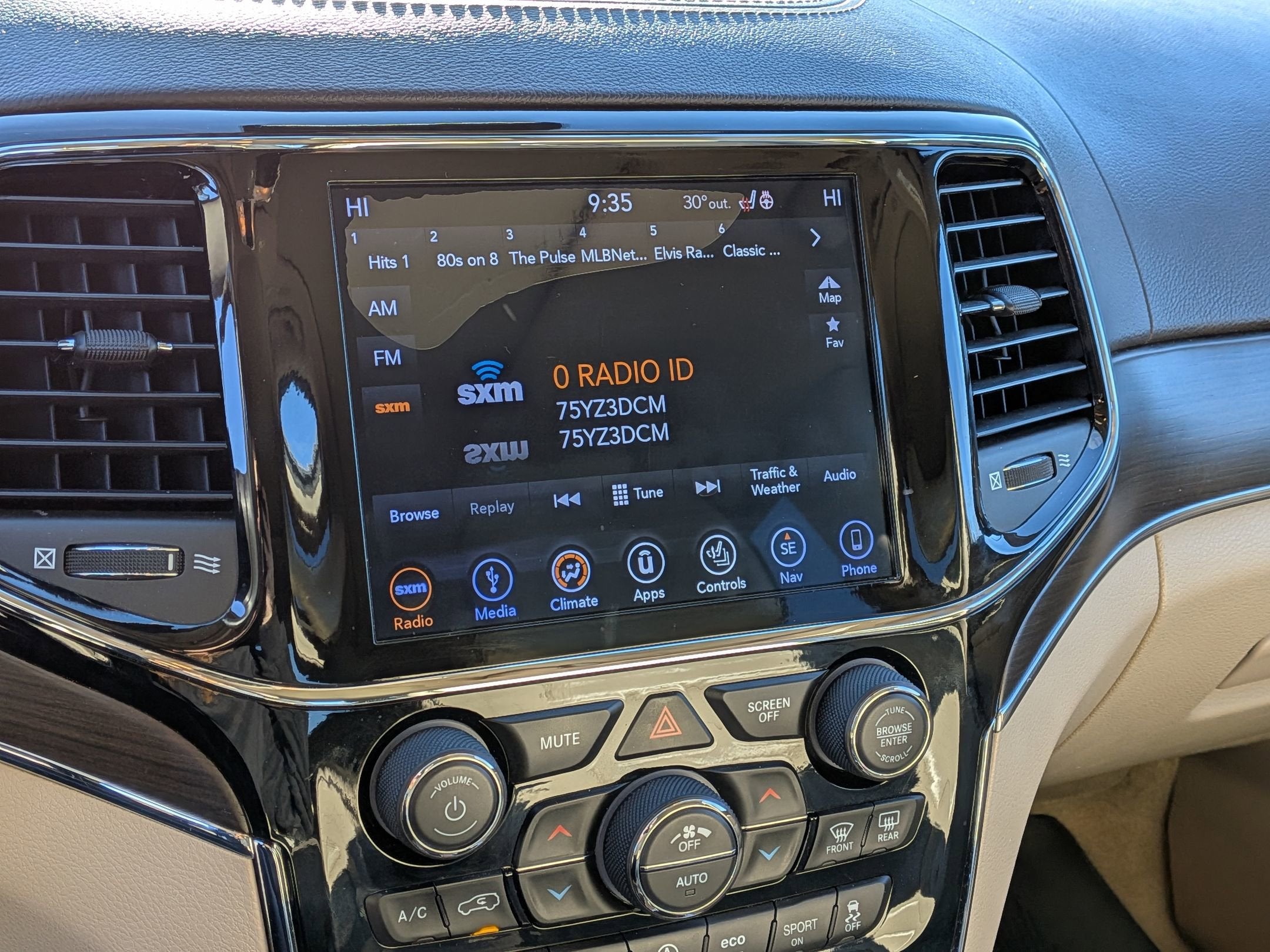 2019 Jeep Grand Cherokee Overland