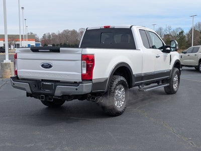 2017 Ford Super Duty F-250 SRW Lariat