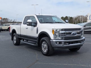2017 Ford Super Duty F-250 SRW Lariat