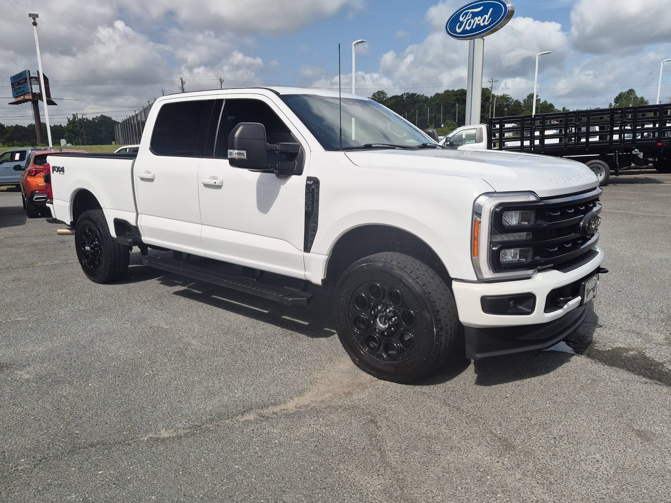2024 Ford Super Duty F-250 SRW XLT