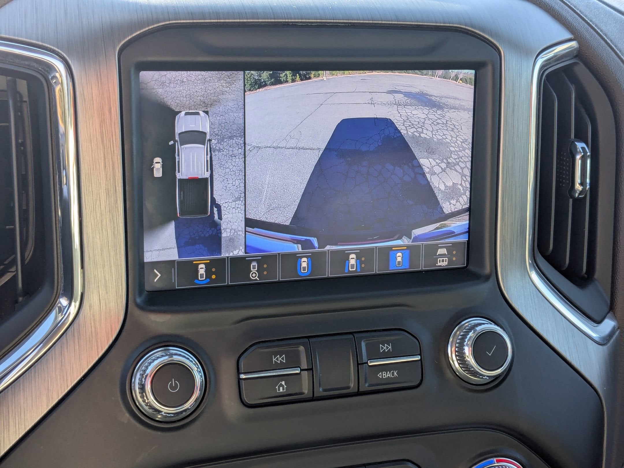 2023 GMC Sierra 2500HD Denali