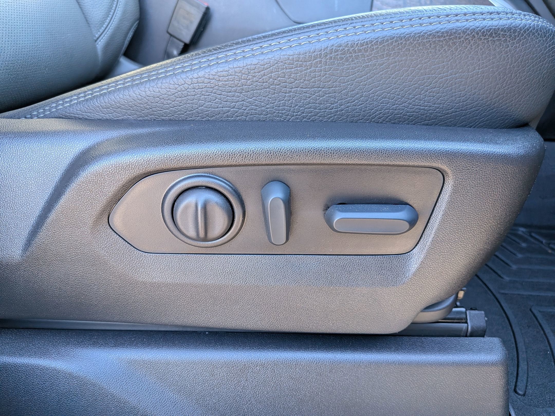 2023 GMC Sierra 2500HD Denali