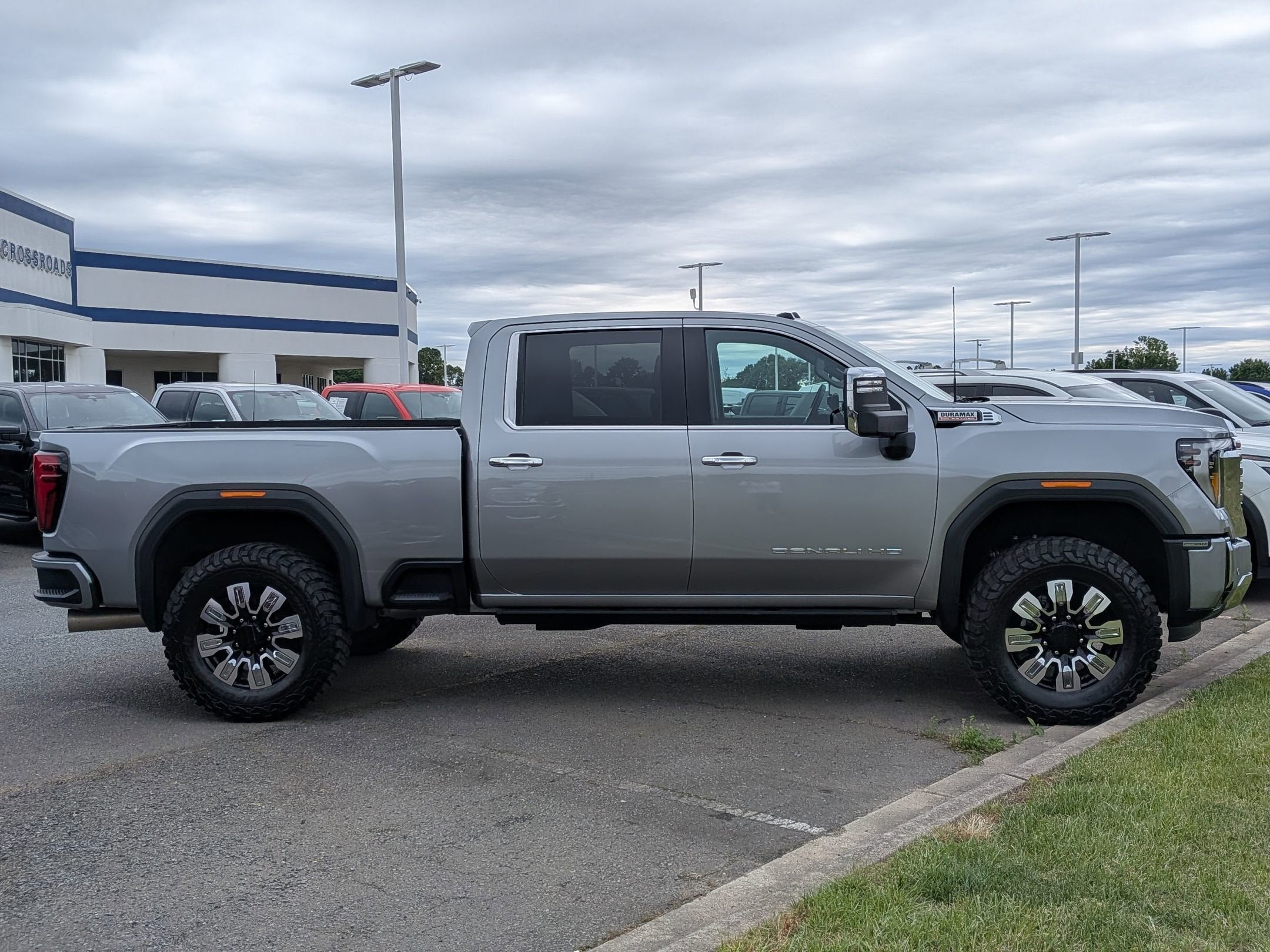 2025 GMC Sierra 2500HD Denali