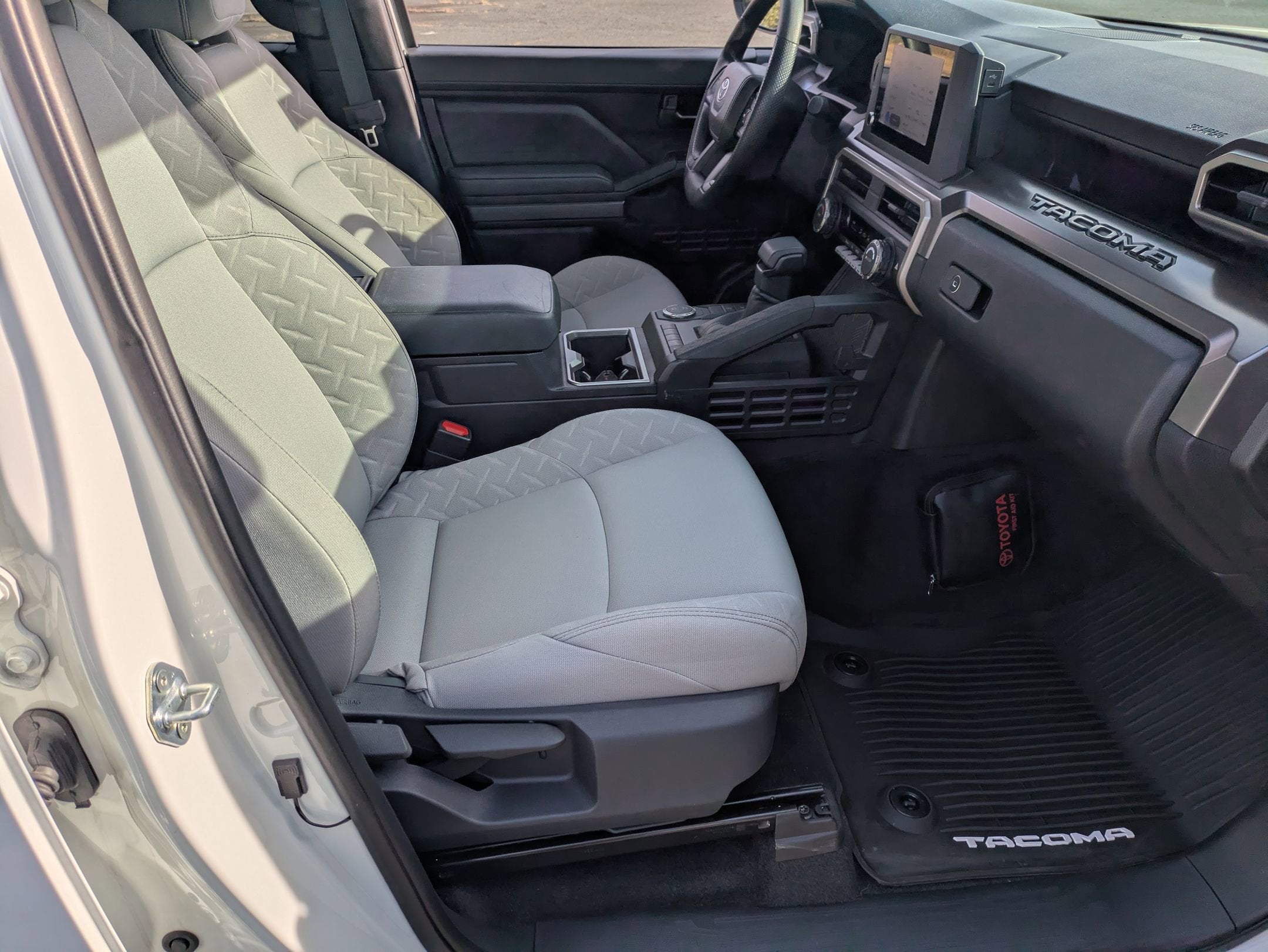 2024 Toyota Tacoma 2WD SR5