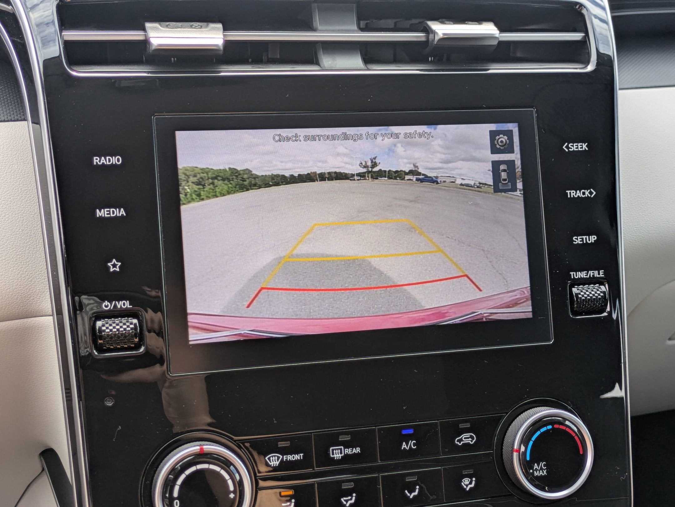 2024 Hyundai Tucson SE