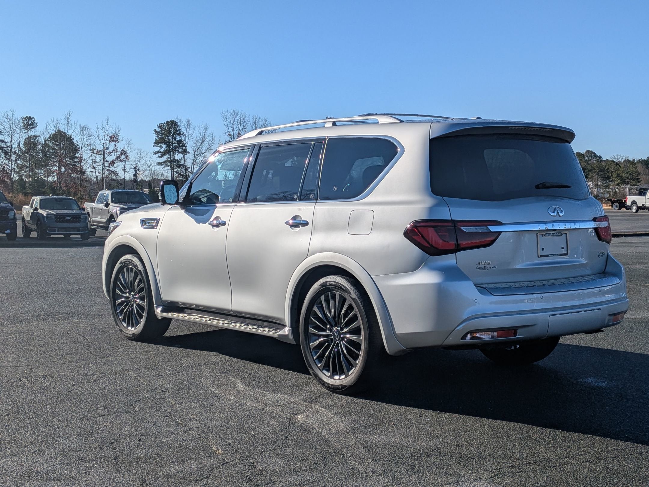 2021 INFINITI QX80 SENSORY