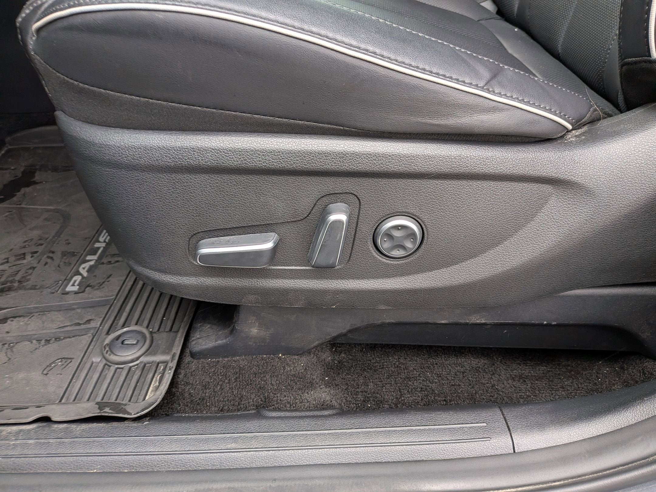 2025 Hyundai Palisade SEL Premium