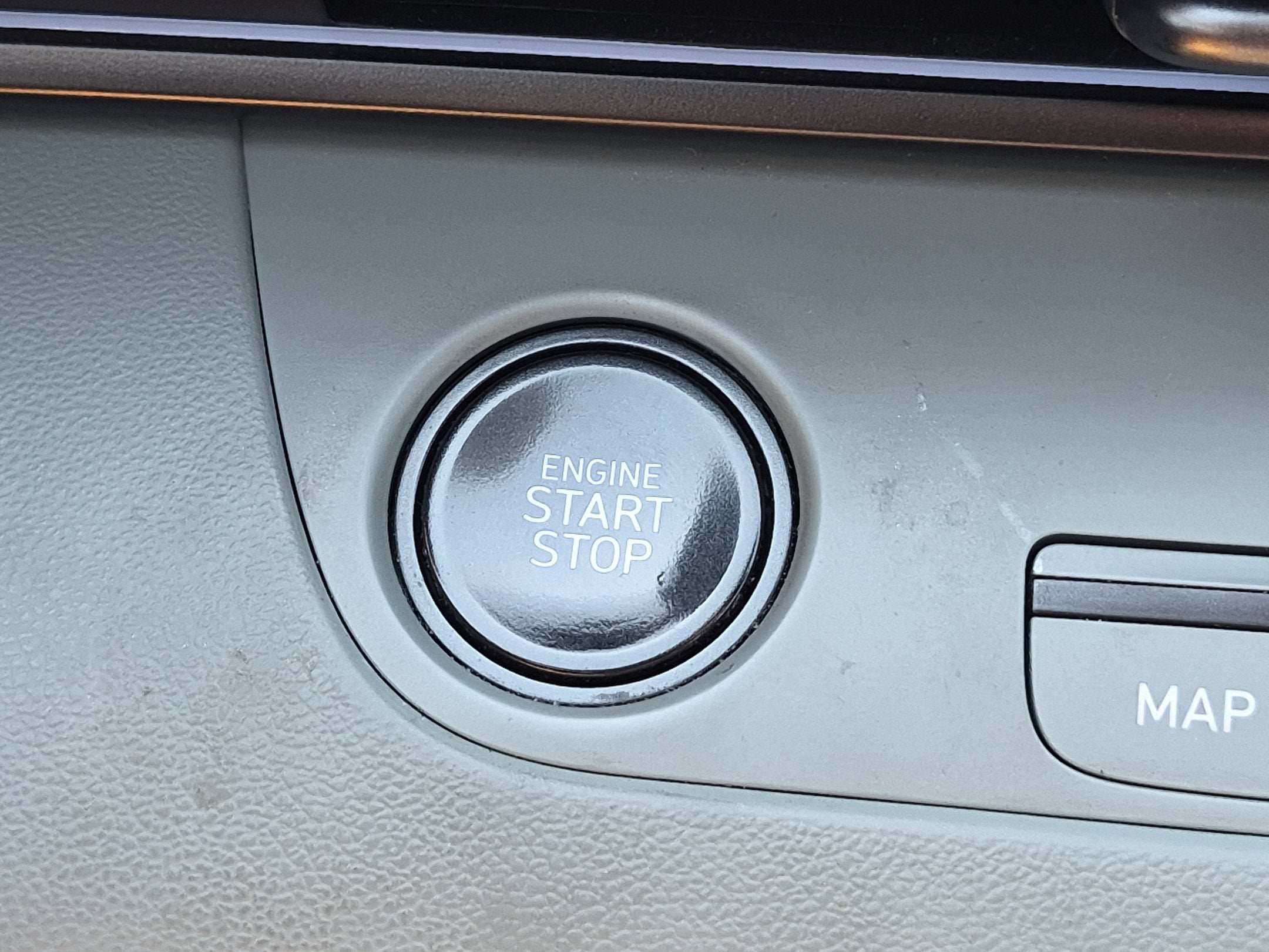 2024 Hyundai Elantra Hybrid Limited