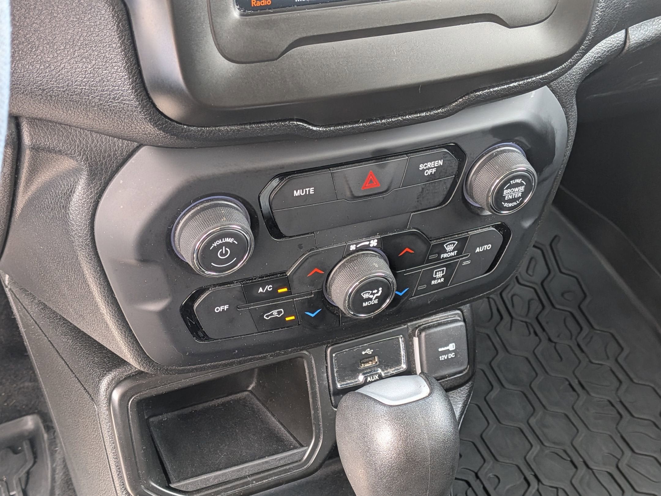 2020 Jeep Renegade Altitude