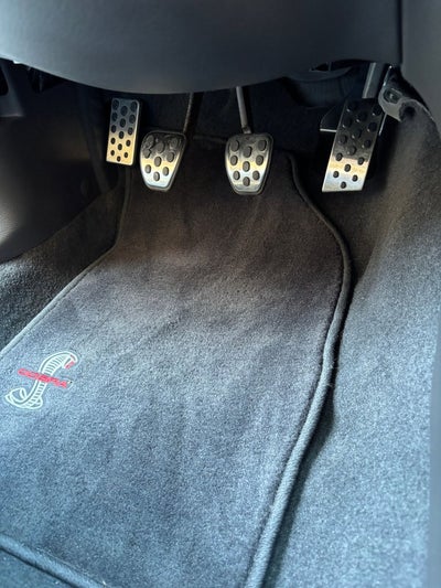 2004 Ford Mustang SVT Cobra