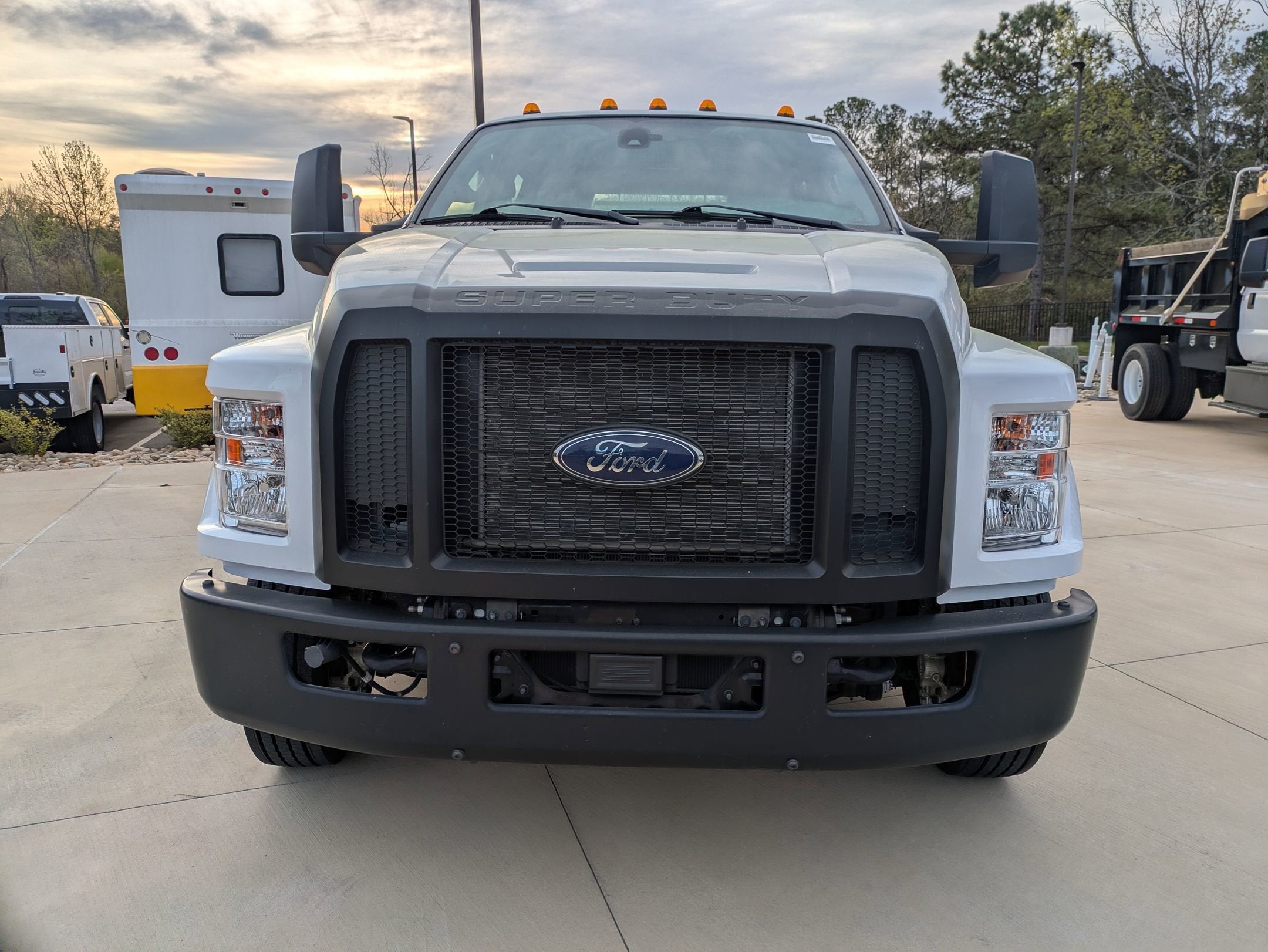 2021 Ford F-650SD Base