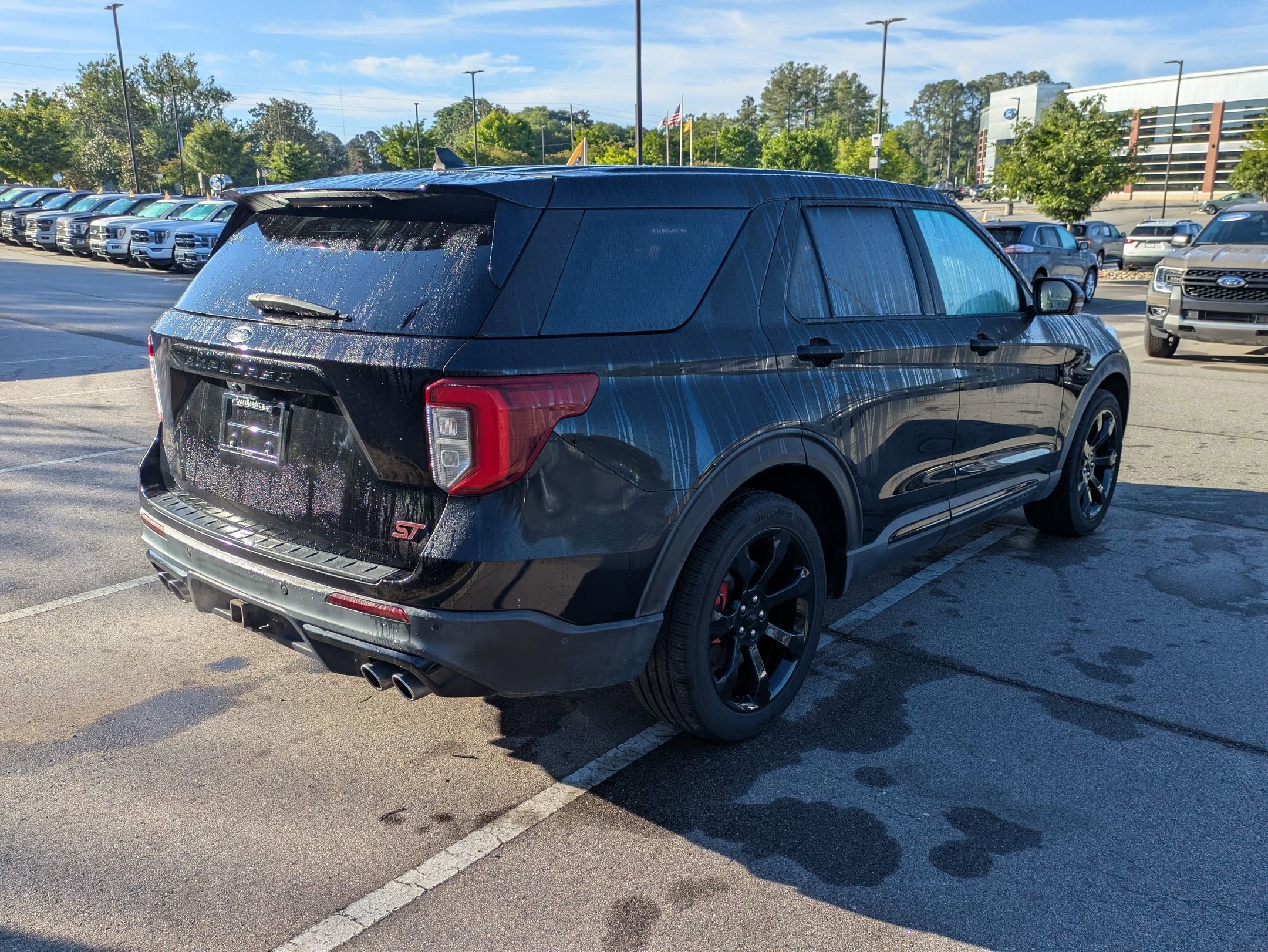 2021 Ford Explorer ST