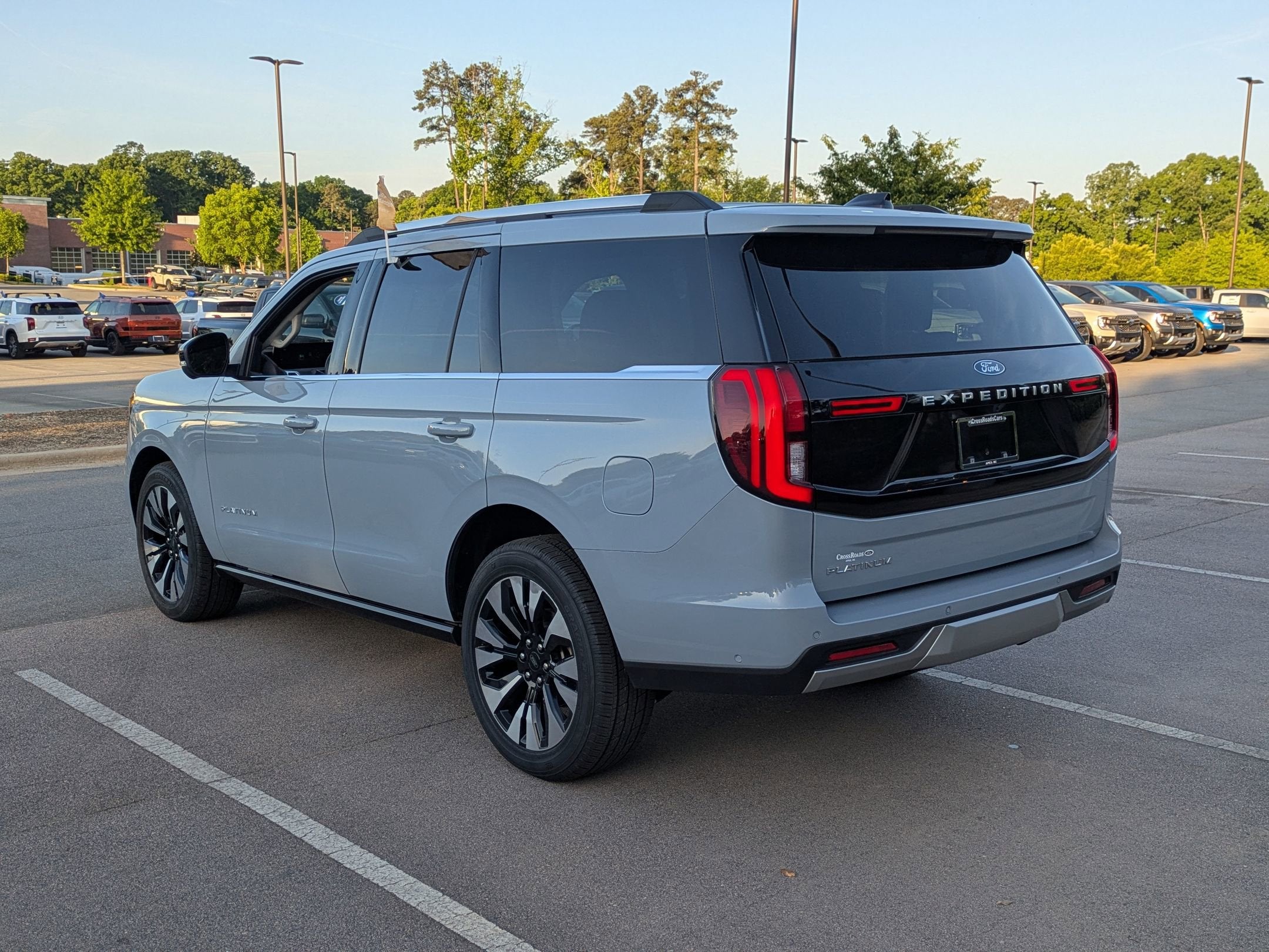 2025 Ford Expedition Platinum