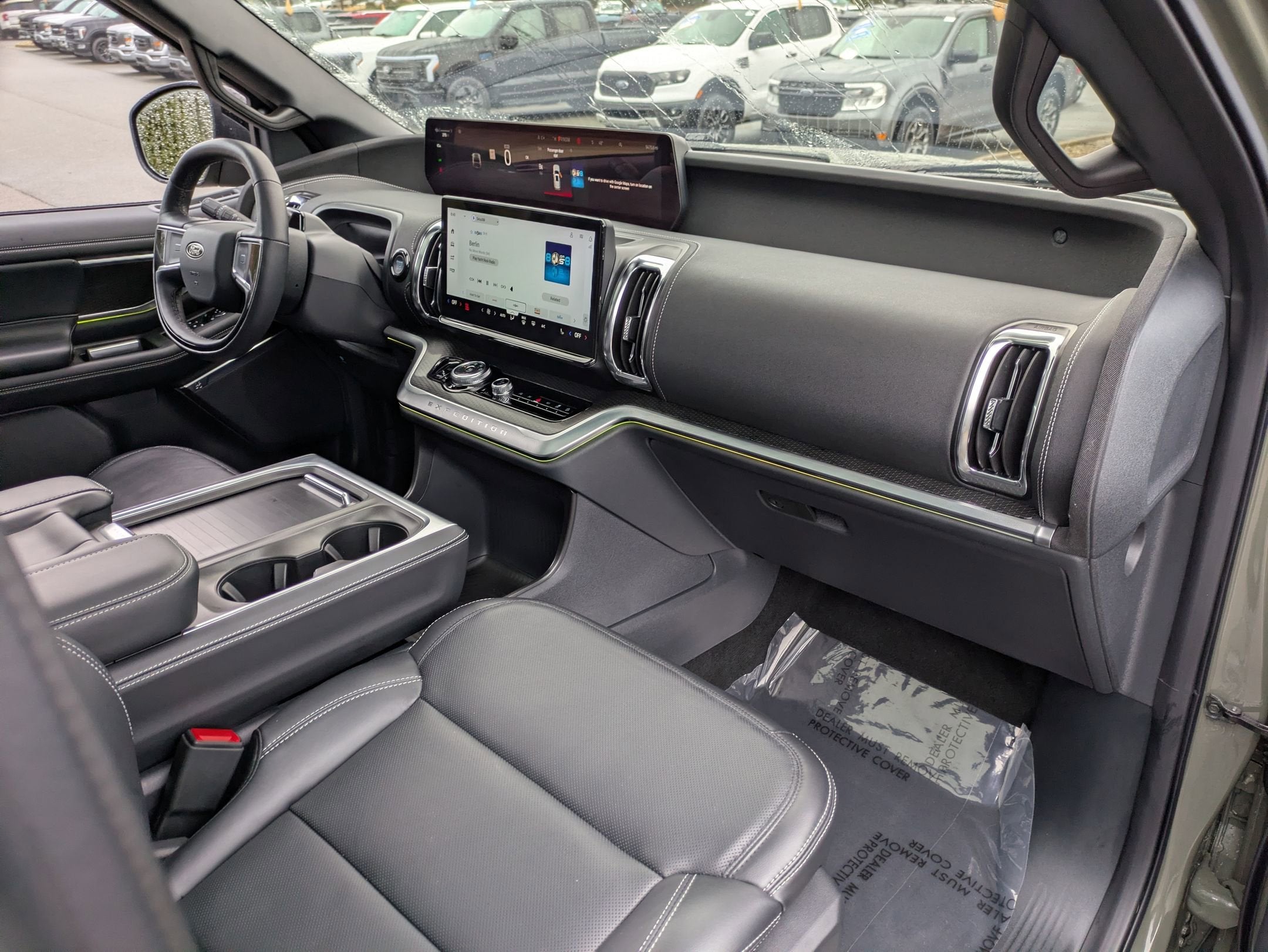 2025 Ford Expedition Platinum