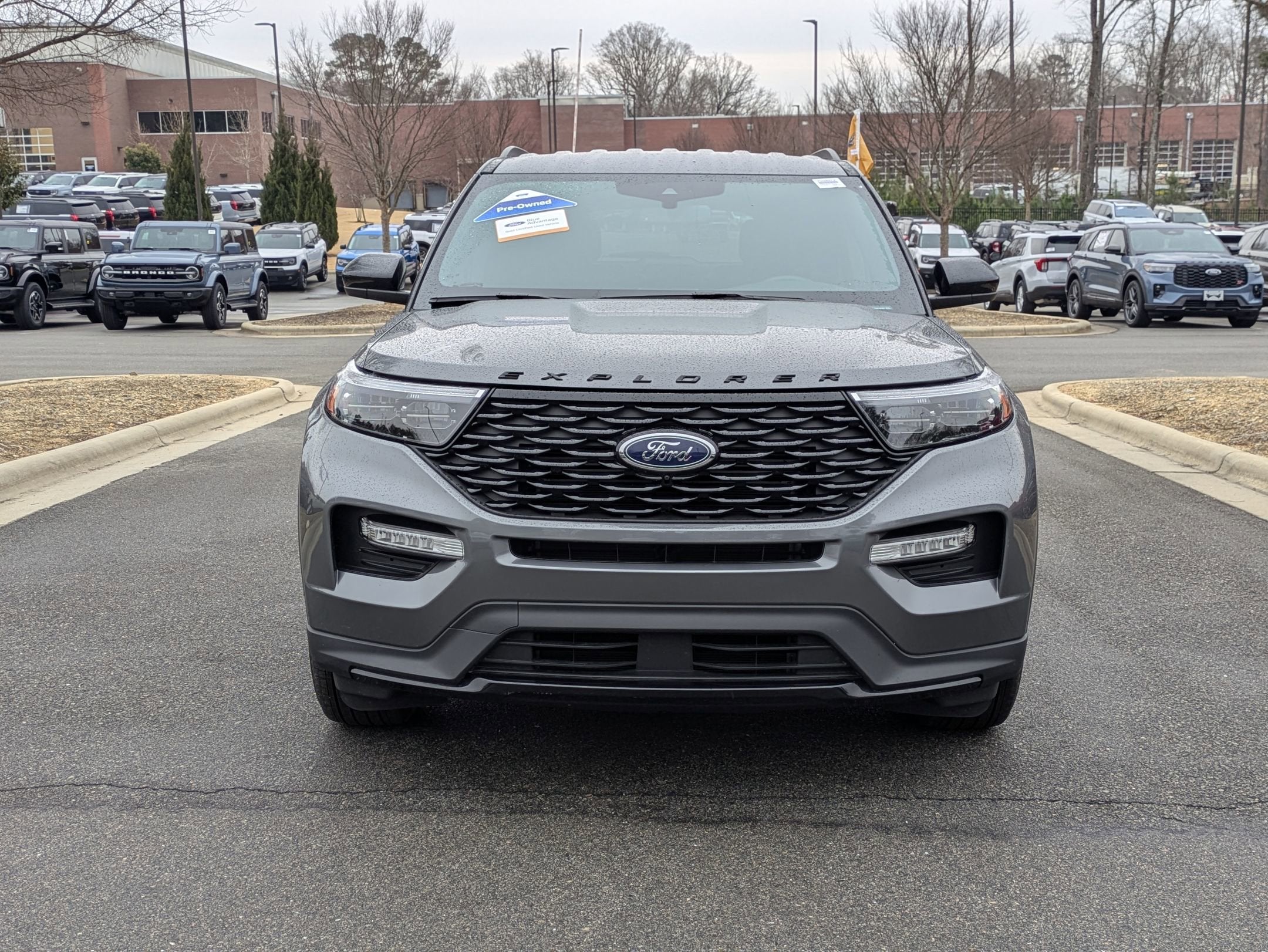 2024 Ford Explorer ST-Line