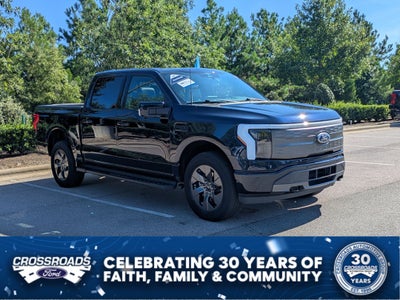 2023 Ford F-150 Lightning LARIAT