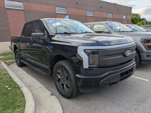 2024 Ford F-150 Lightning Flash