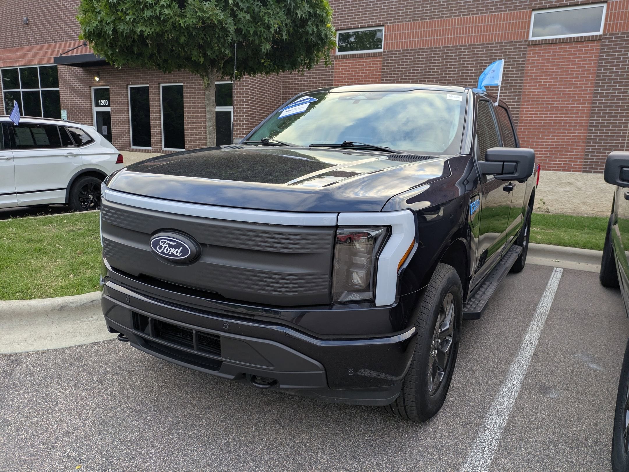 2024 Ford F-150 Lightning Flash