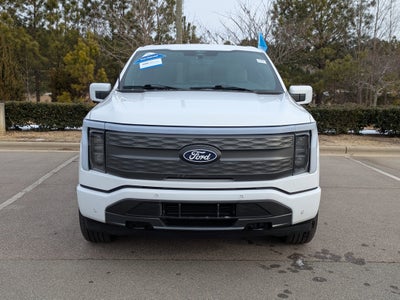 2024 Ford F-150 Lightning LARIAT