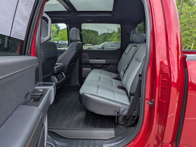 2025 Ford F-150 Lightning LARIAT