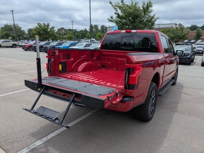 2025 Ford F-150 Lightning LARIAT
