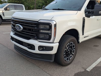 2025 Ford Super Duty F-250 SRW Platinum