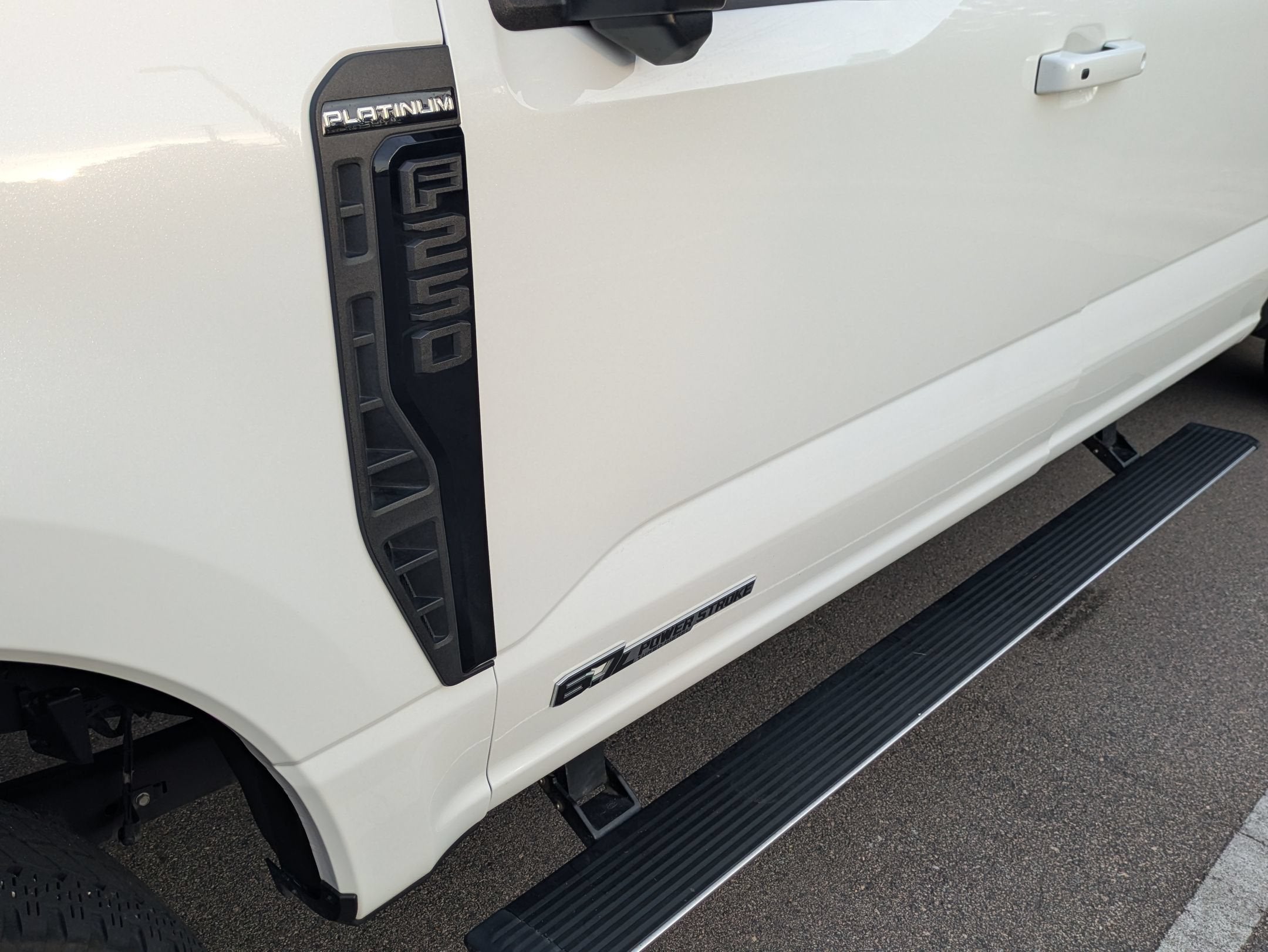 2025 Ford Super Duty F-250 SRW Platinum
