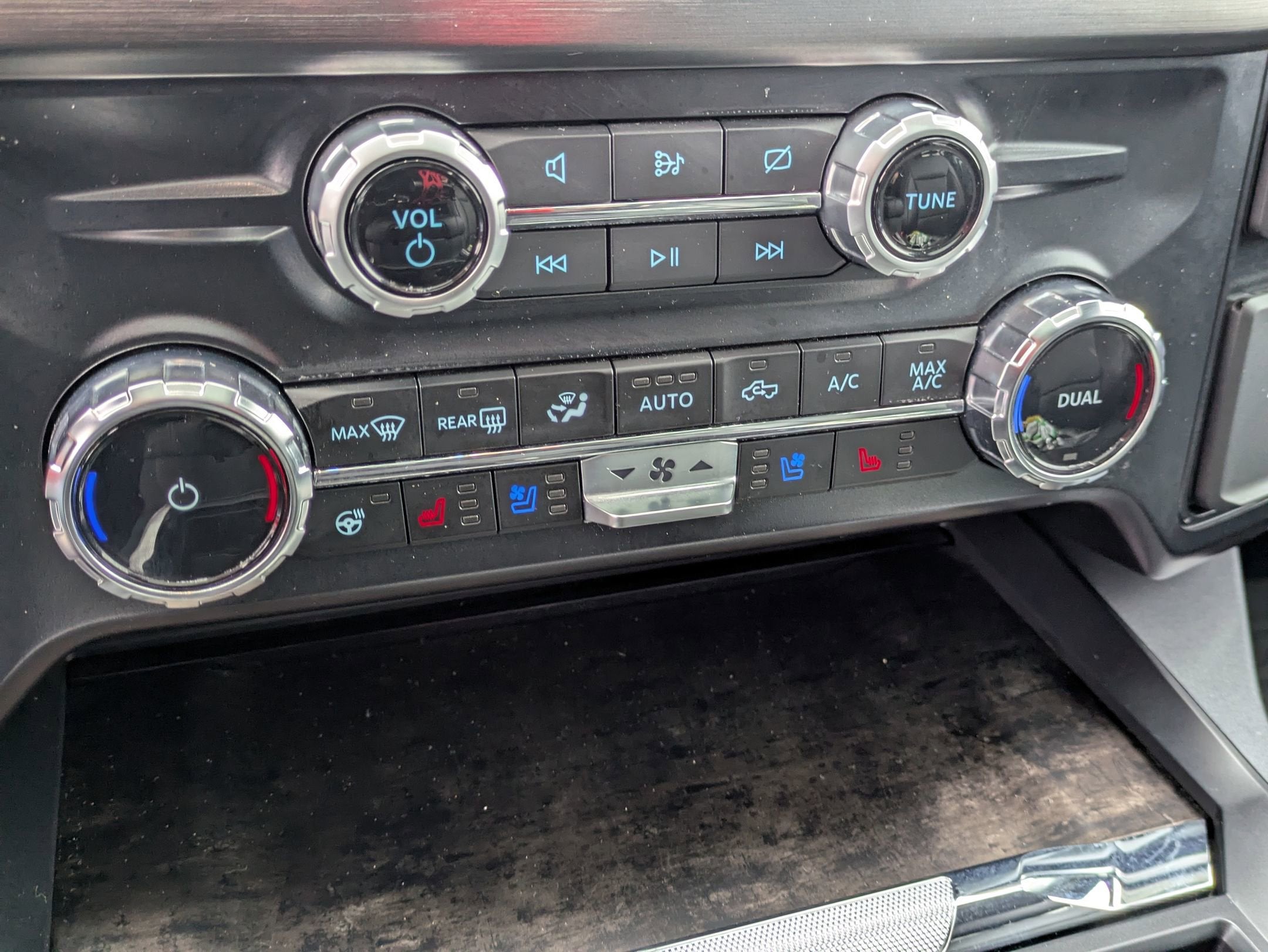 2024 Ford Super Duty F-250 SRW LARIAT