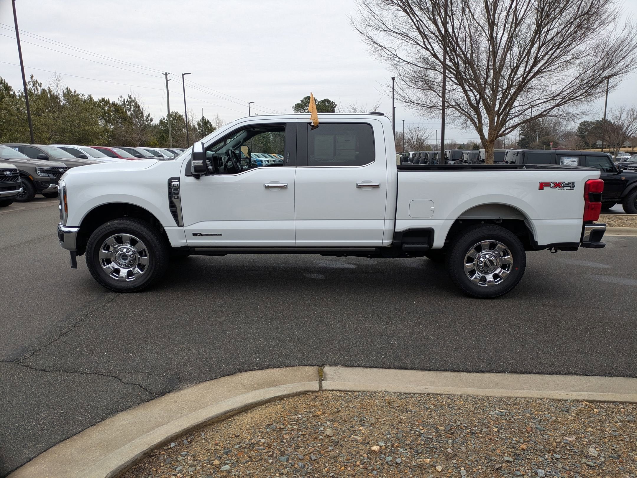 2024 Ford Super Duty F-250 SRW LARIAT