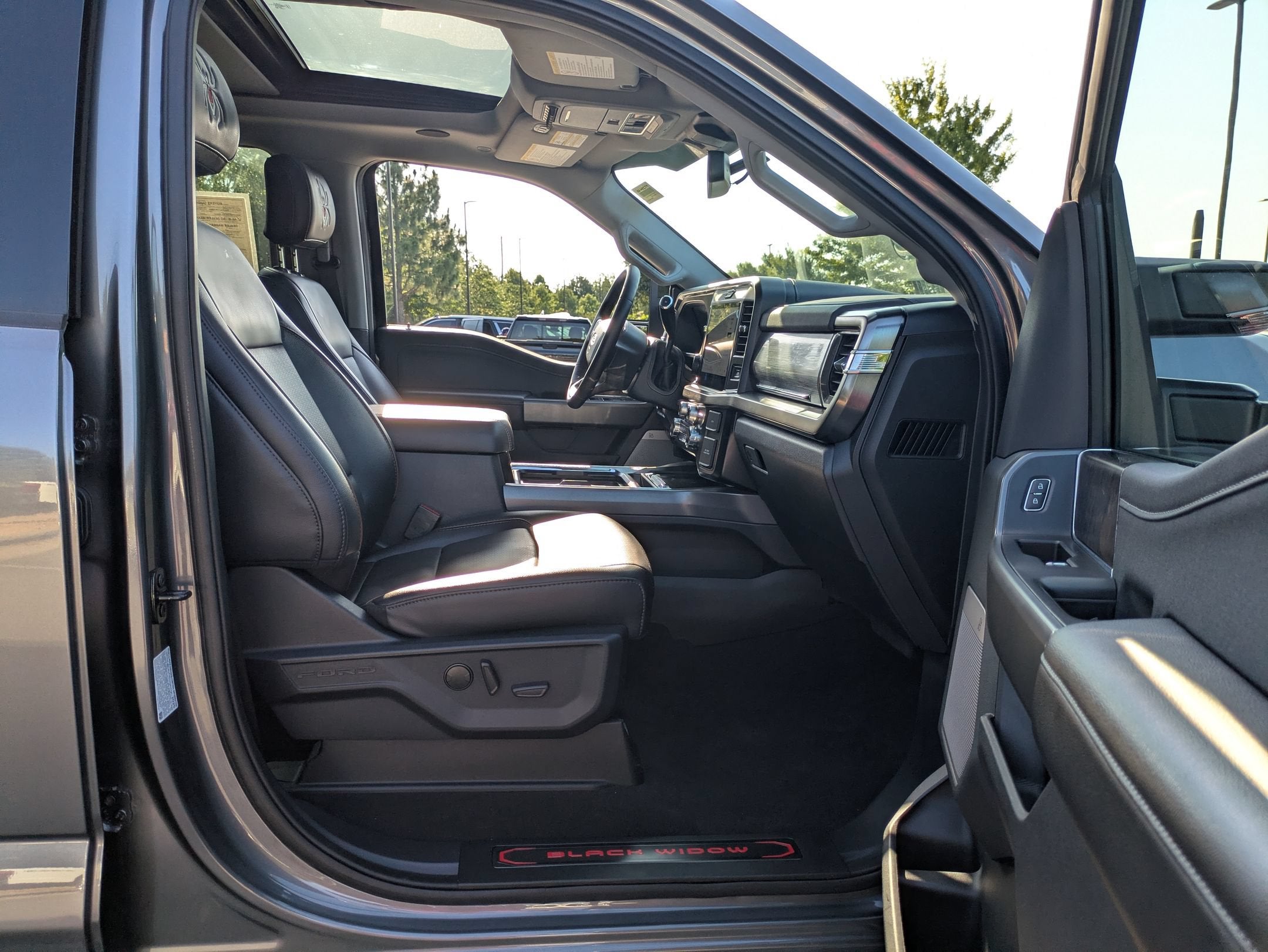 2025 Ford Super Duty F-250 SRW Black Widow Edition