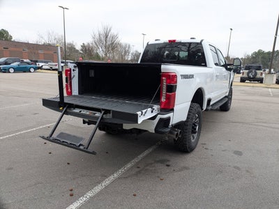 2024 Ford Super Duty F-350 SRW LARIAT