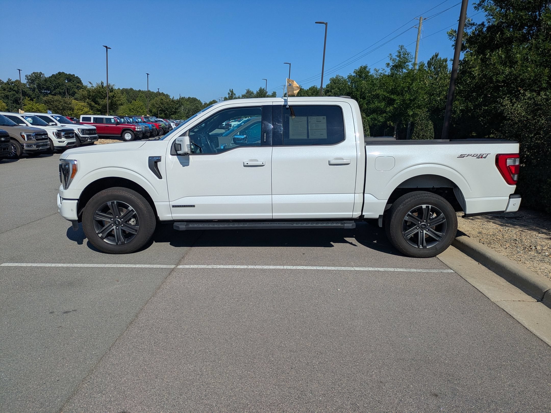 2022 Ford F-150 LARIAT
