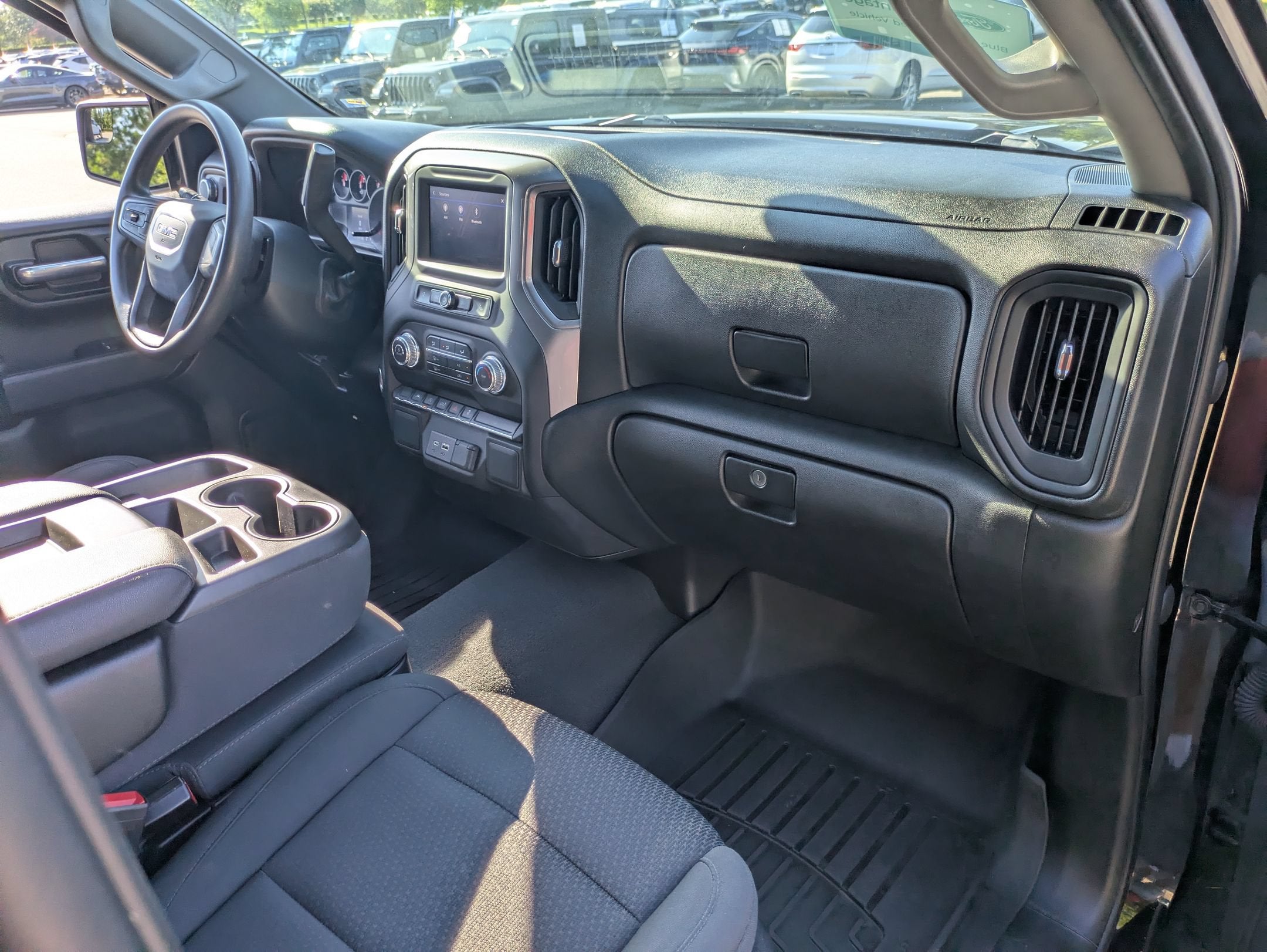 2022 GMC Sierra 1500 Pro