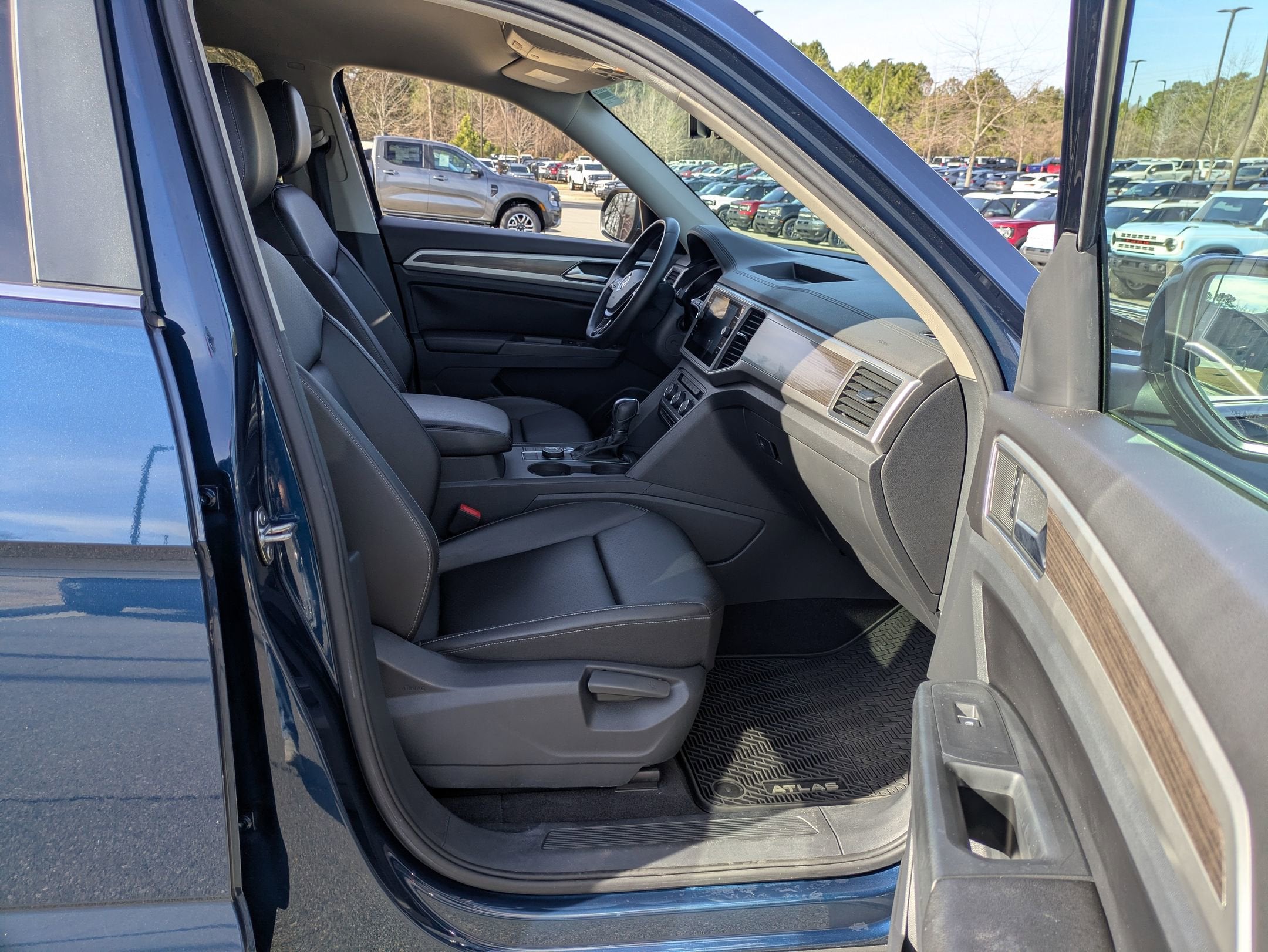 2018 Volkswagen Atlas 3.6L V6 SE w/Technology