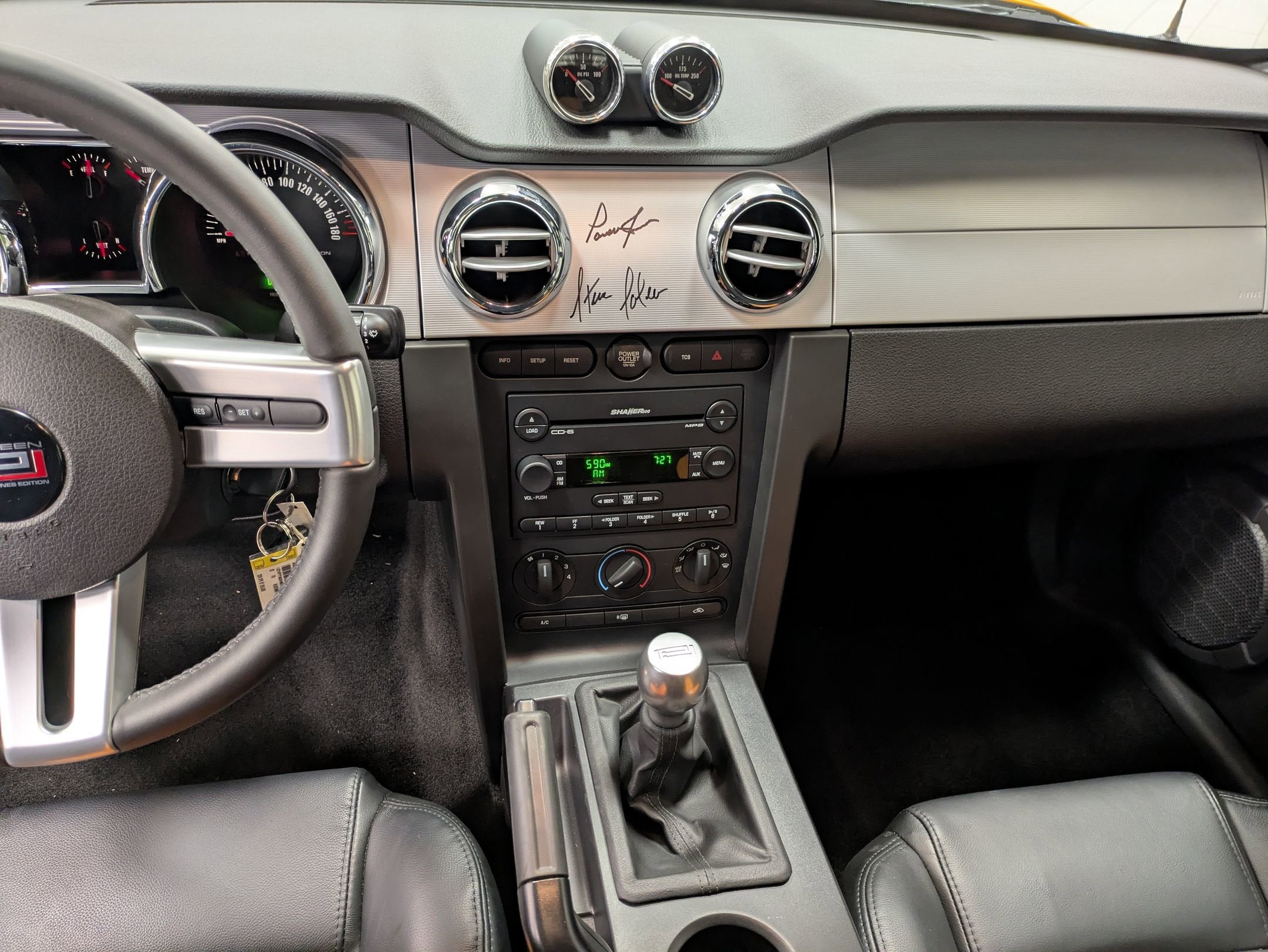 2007 Ford Mustang GT Deluxe