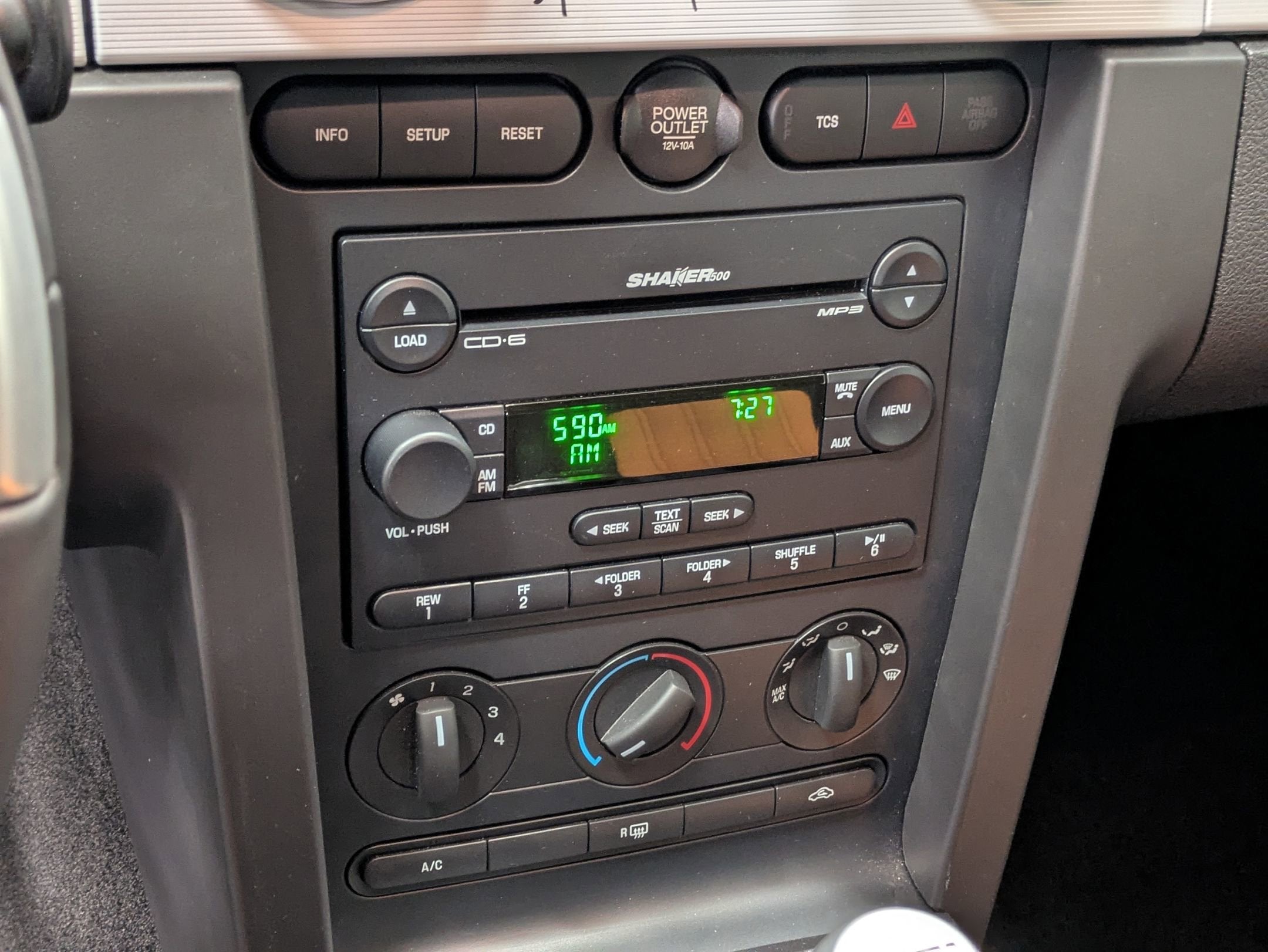 2007 Ford Mustang GT Deluxe